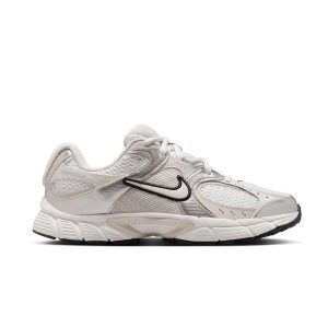 JR NIKE V5 RNR BG