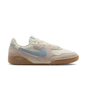 MUJER W NIKE TERRA MANTA SUEDE