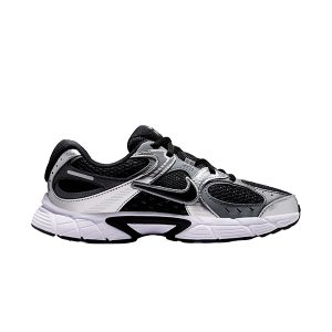 JR NIKE V5 RNR BG